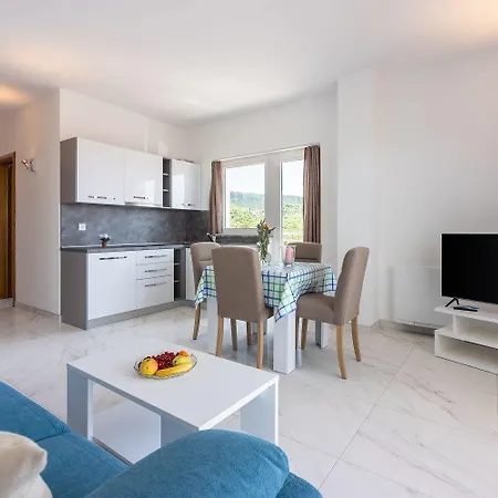 Bezauberndes Mit Einzigartigem Meerblick, Waschmaschine, Grill דירה קריקווניצה