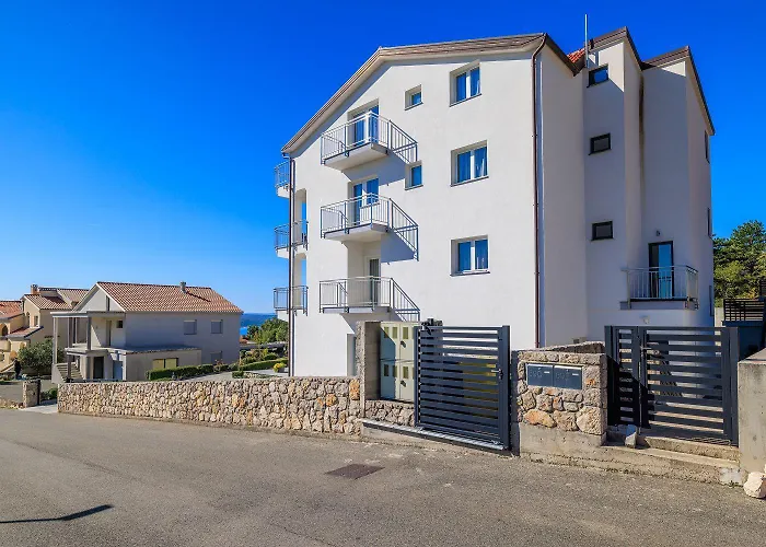 Apartament Bezauberndes Mit Einzigartigem Meerblick, Waschmaschine, Grill Crikvenica