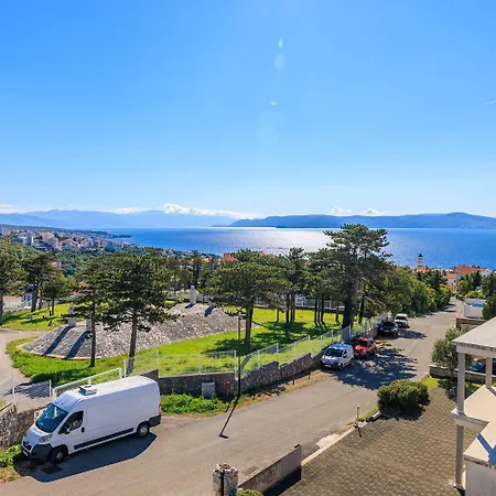 Bezauberndes Mit Einzigartigem Meerblick, Waschmaschine, Grill Apartment
