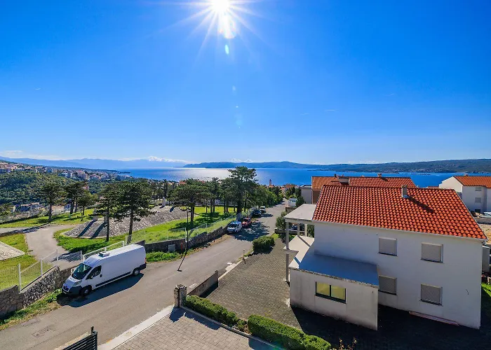 Bezauberndes Mit Einzigartigem Meerblick, Waschmaschine, Grill Crikvenica